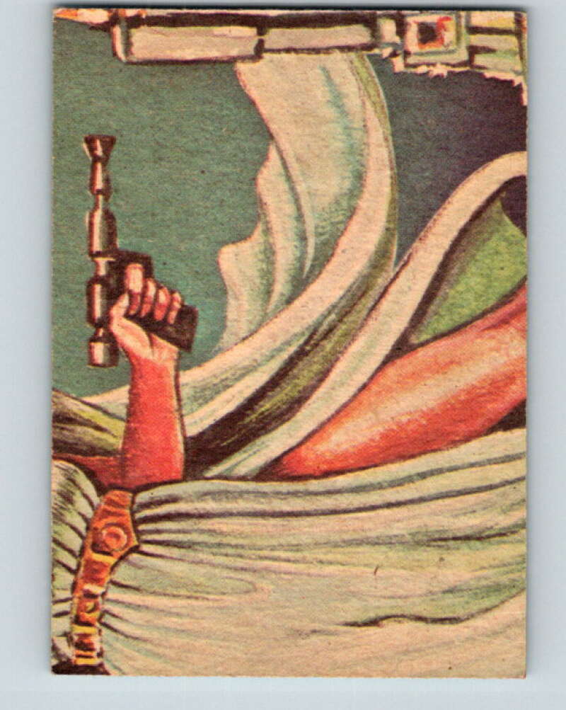 1977 OPC Star Wars #47 Luke prepares for the battle V33797