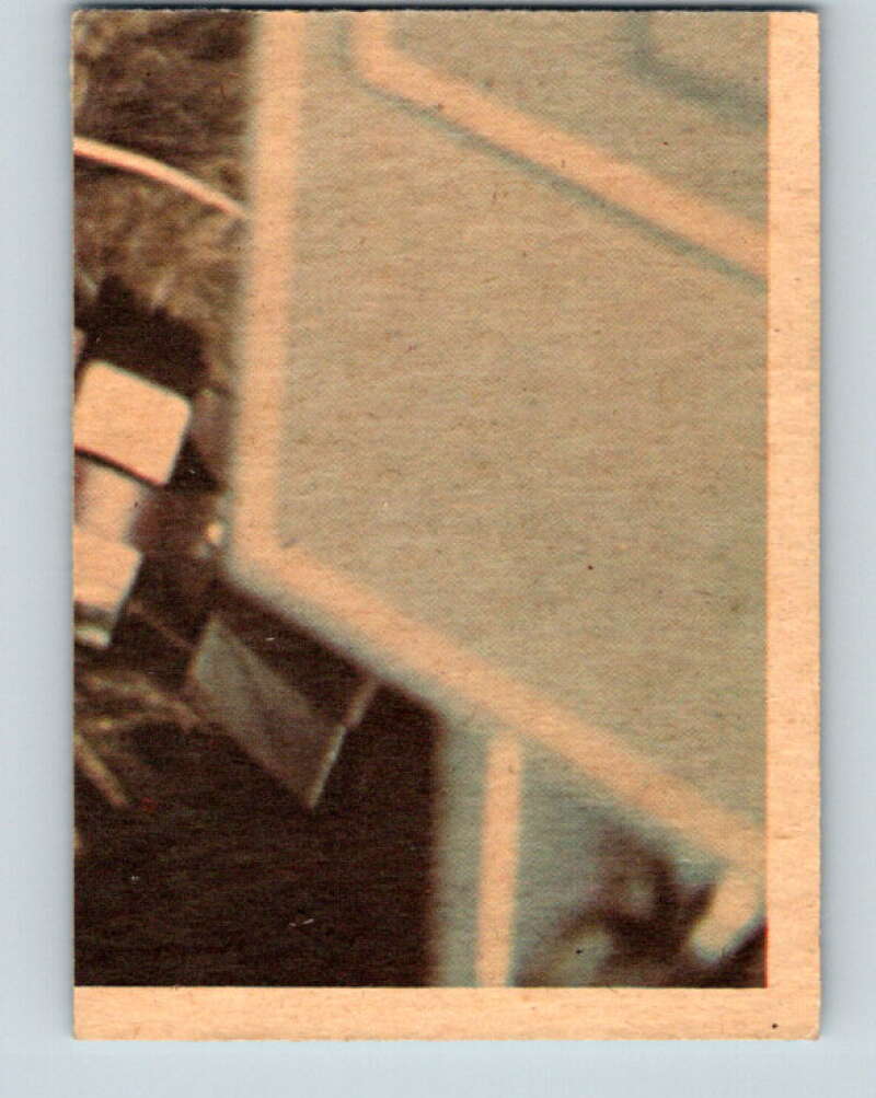1977 OPC Star Wars #53 Battle in outer space! V33830