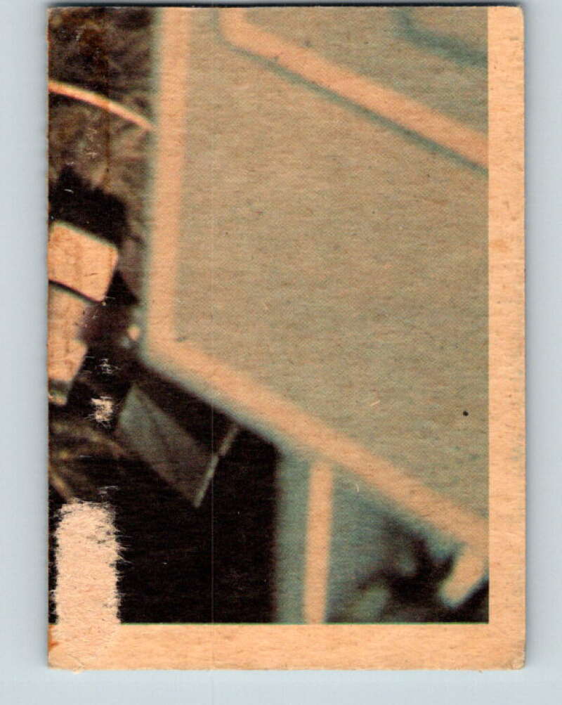 1977 OPC Star Wars #53 Battle in outer space! V33832