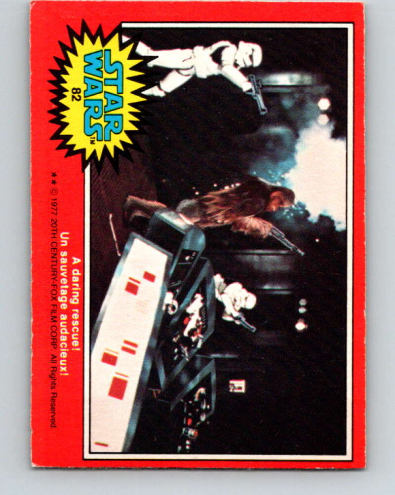 1977 OPC Star Wars #82 A daring rescue! V34034