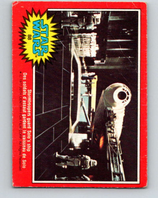 1977 OPC Star Wars #88 Stormtroopers guard Solo's ship   V34101