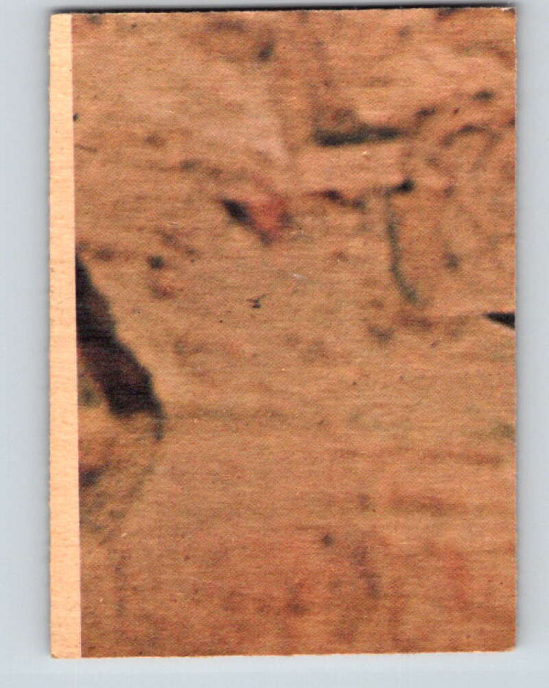 1977 OPC Star Wars #115 Hiding in the Millennium Falcon! V34299