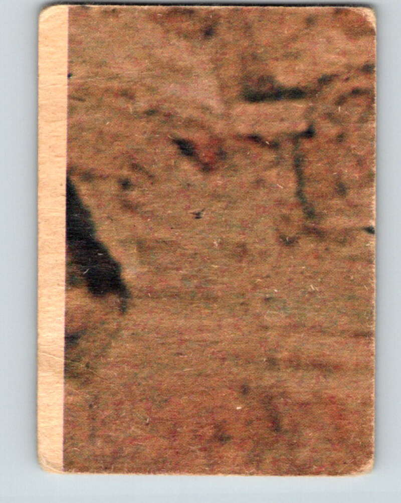 1977 OPC Star Wars #115 Hiding in the Millennium Falcon! V34303