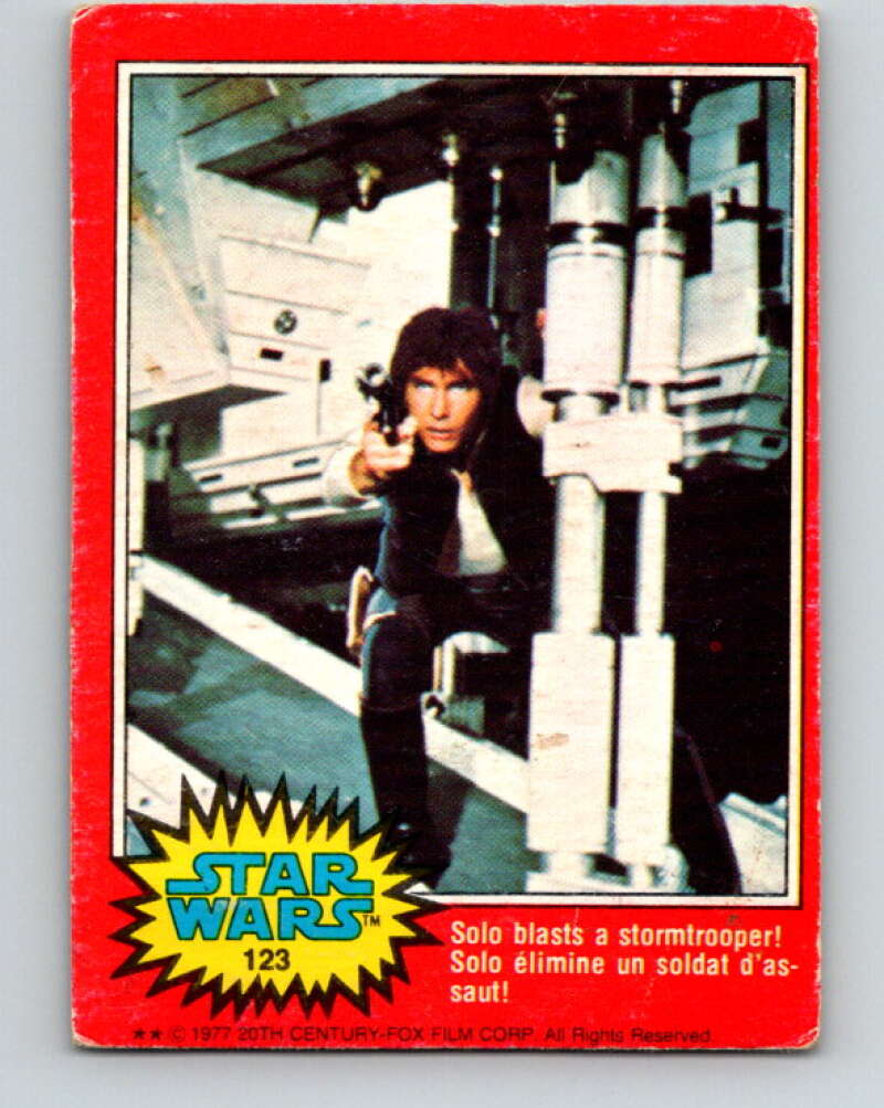 1977 OPC Star Wars #123 Solo blasts a stormtrooper! V34373