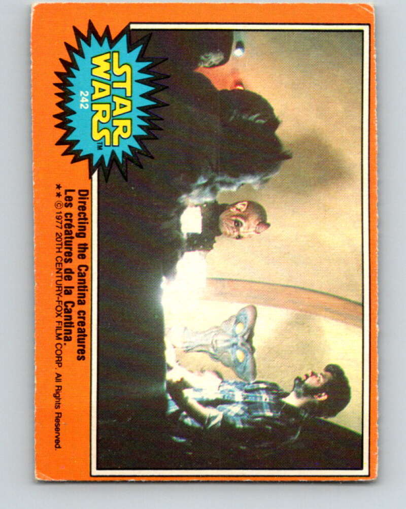 1977 OPC Star Wars #242 Directing the Cantina creatures V34578