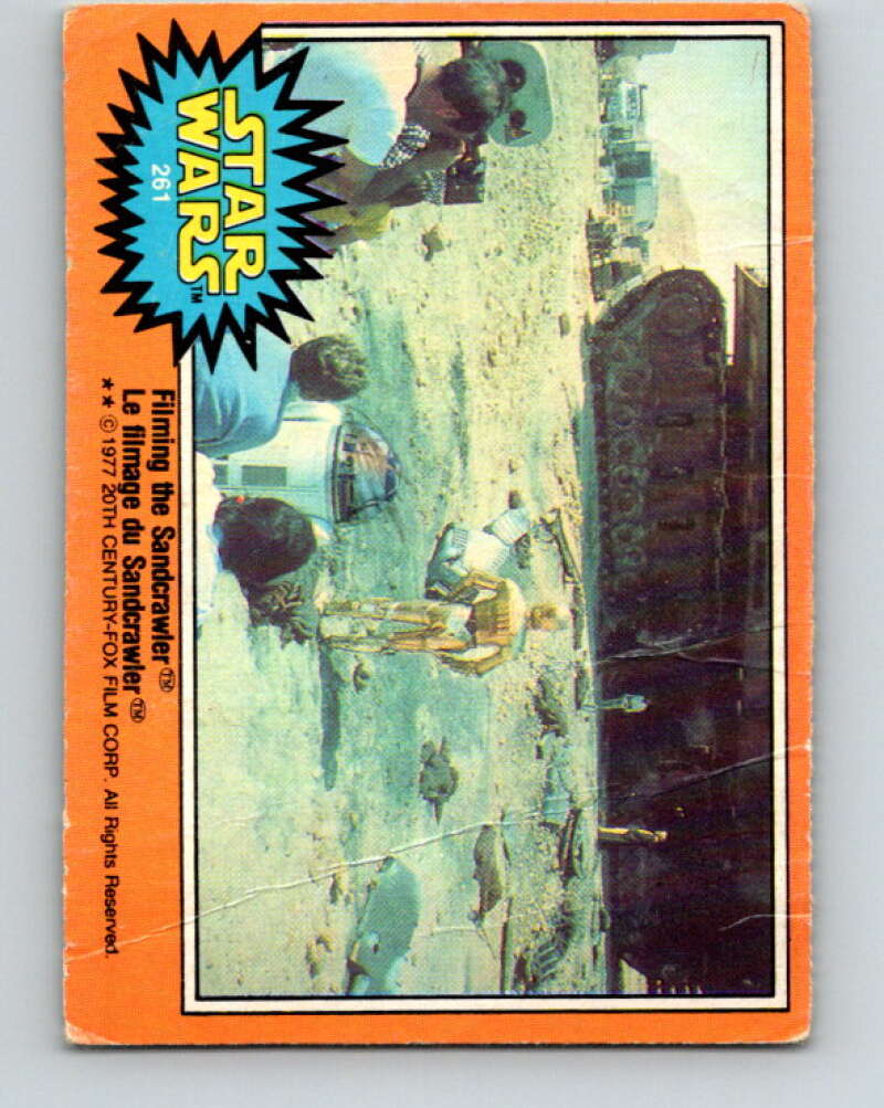 1977 OPC Star Wars #261 Filming the Sandcrawler V34597