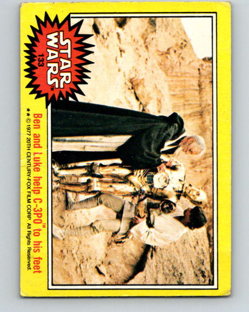 1977 Topps Star Wars #133 Ben and Luke help C-3PO to his feet V34618