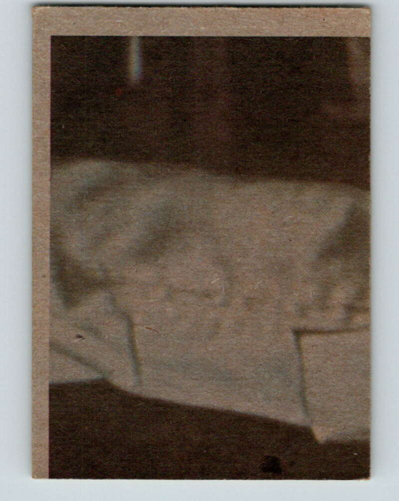 1977 Topps Star Wars #152 Spirited Princess Leia! V34636