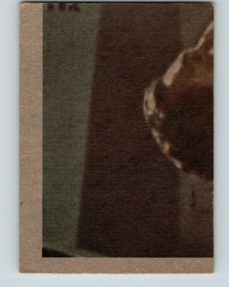 1977 Topps Star Wars #165 Escaping from stormtroopers! V34652