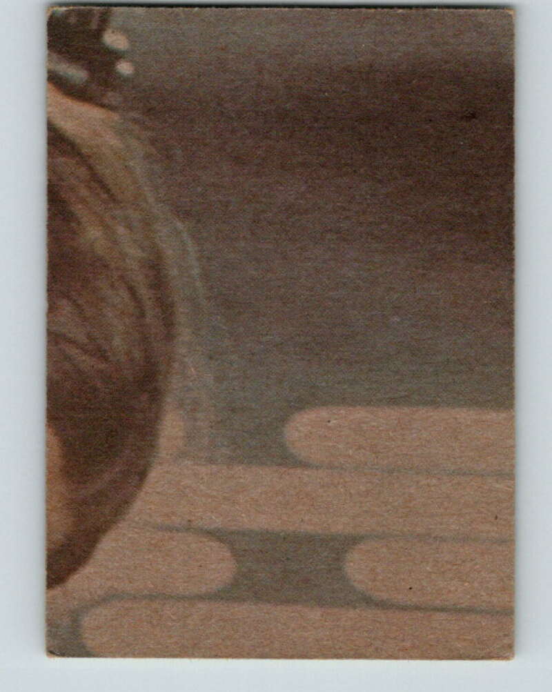 1977 Topps Star Wars #187 Threepio and friend V34671