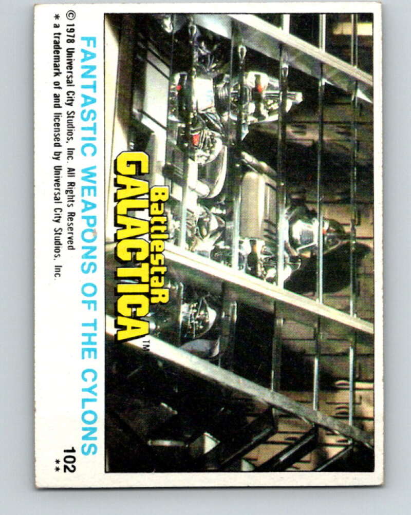 1978 Topps Battlestar Galactica #102 Fantastic Weapons of the Cylons V35409