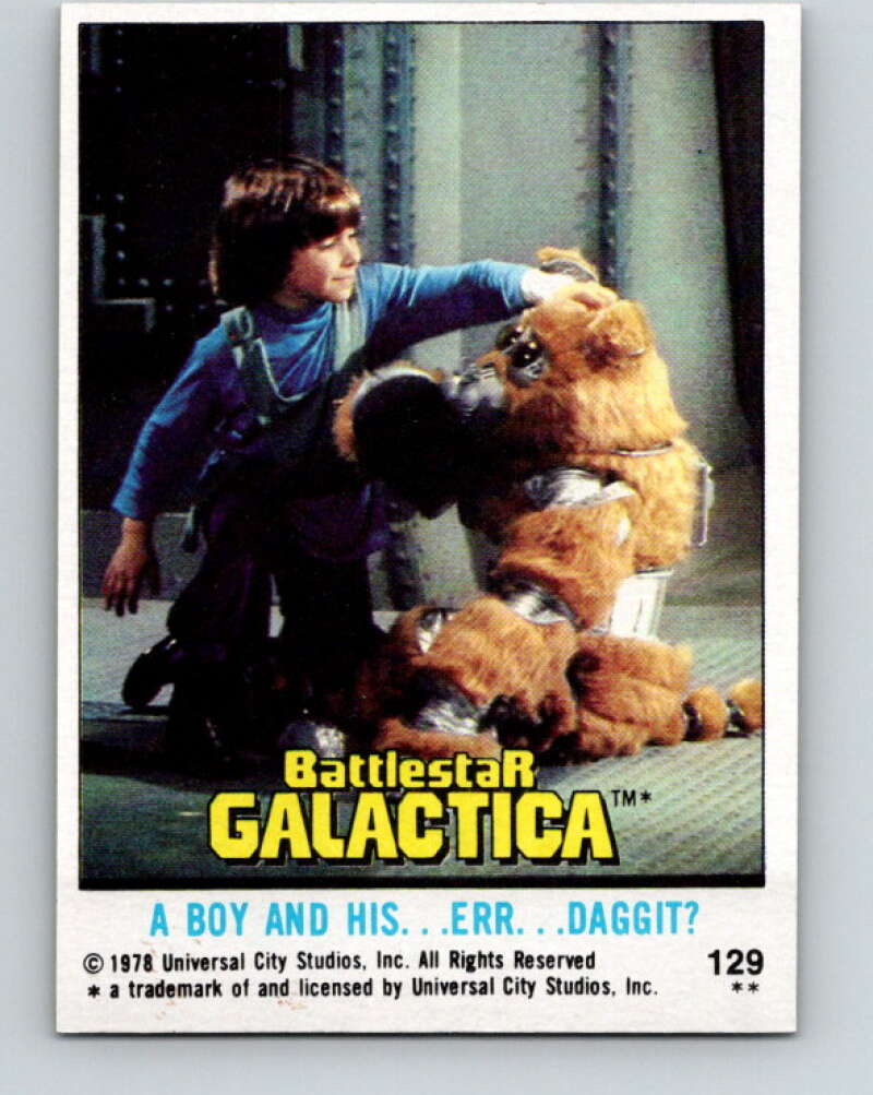 1978 Topps Battlestar Galactica #129 A Boy and His... Err... Daggit? V35451