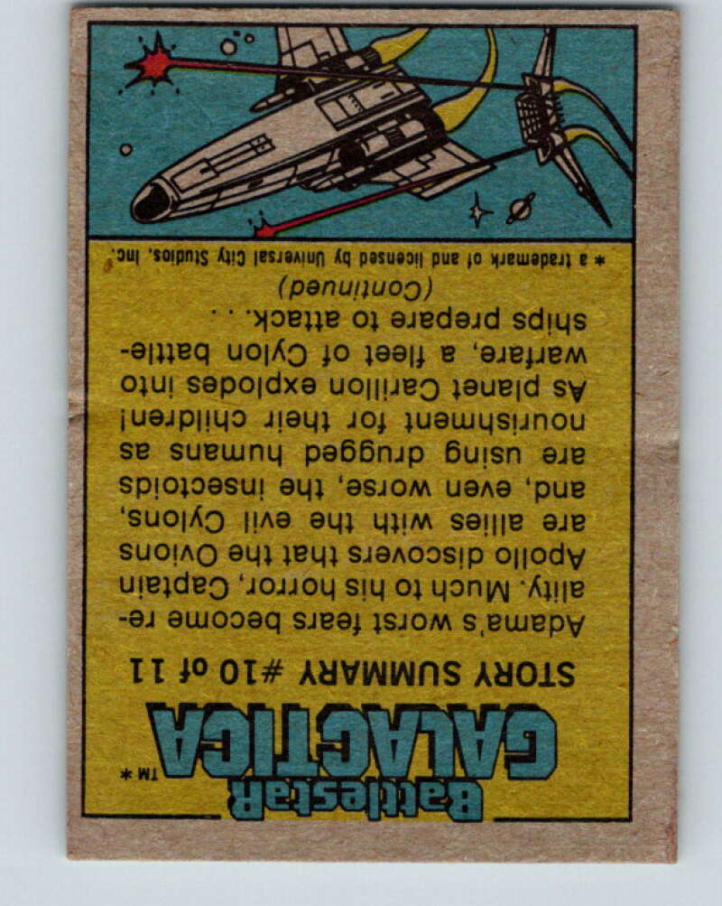 1978 Topps Battlestar Galactica #132 Photographing a Colonial Viper V35457