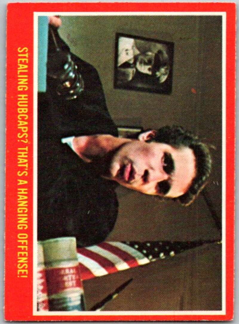 1976 O-Pee-Chee Happy Days #24 Stealing hubcaps? V35743