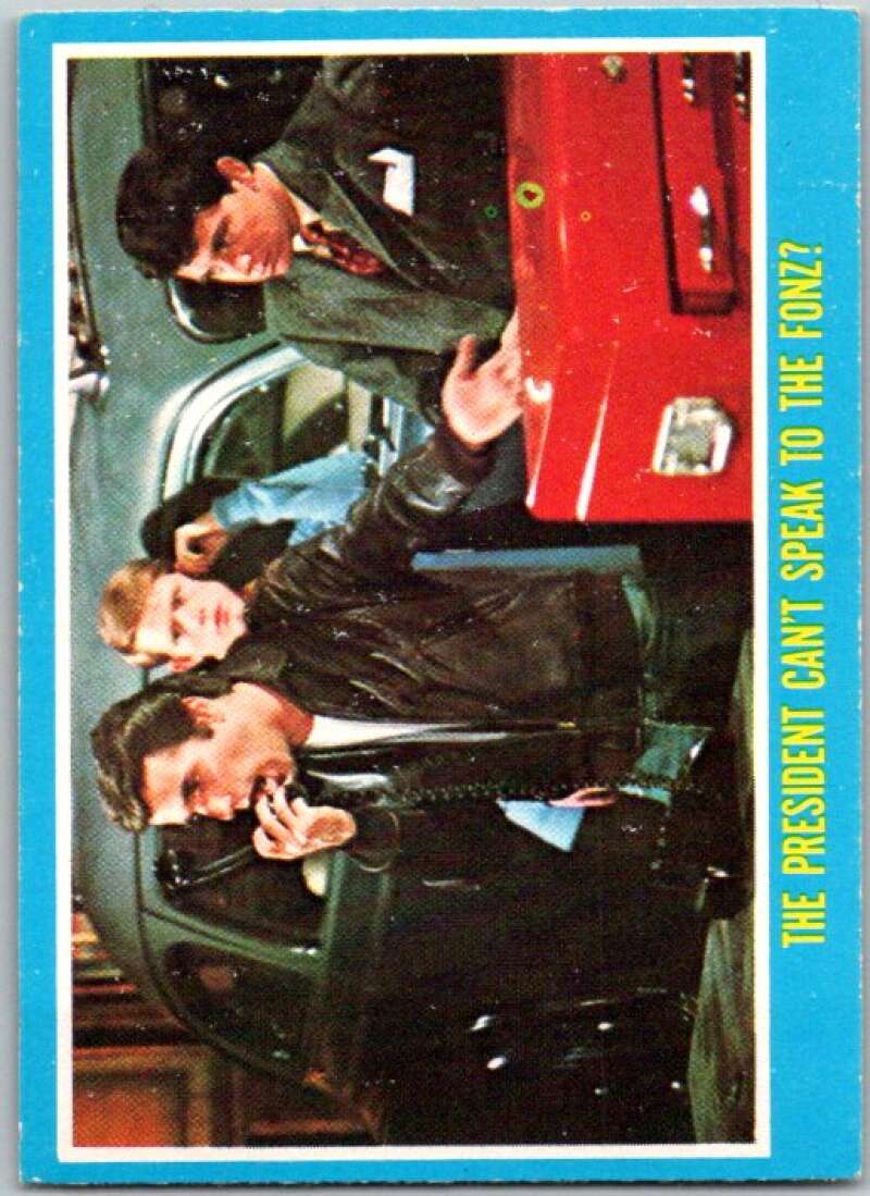1976 Topps Happy Days #4 The President Can't Speak to the Fonz V35812