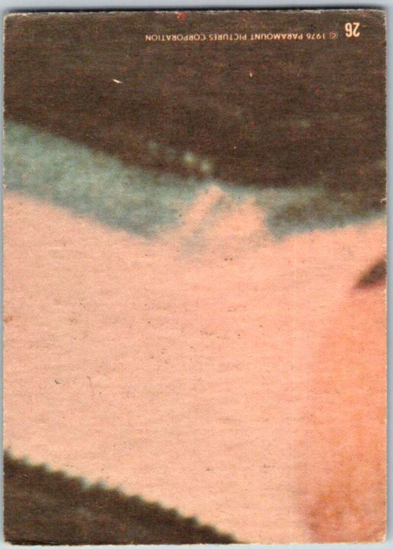1976 Topps Happy Days #26 This Whole Family Is Cruisin for a Bruisin V35882