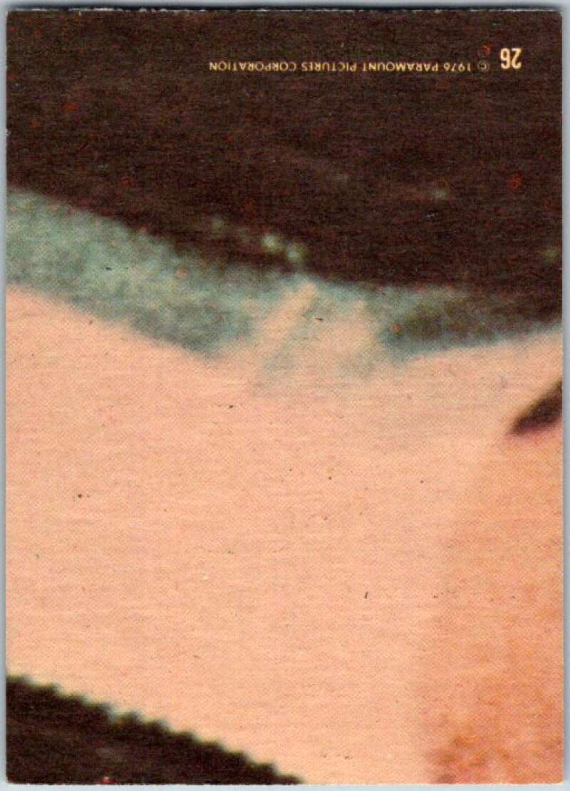 1976 Topps Happy Days #26 This Whole Family Is Cruisin for a Bruisin V35886