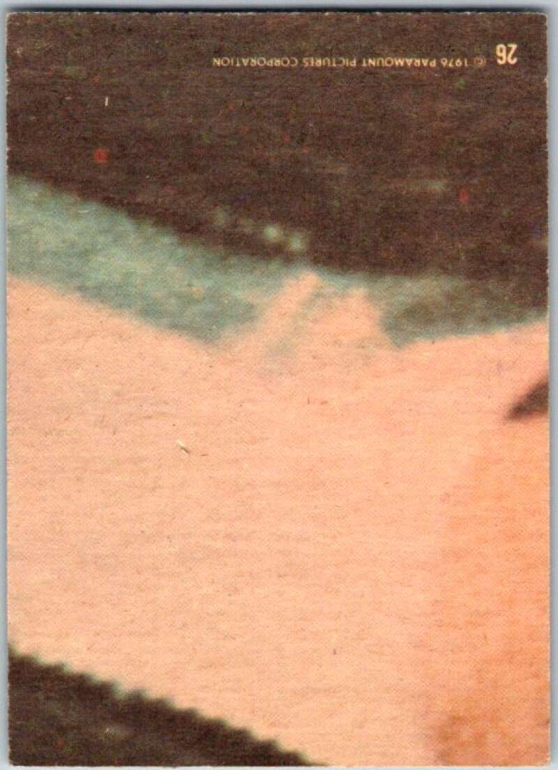 1976 Topps Happy Days #26 This Whole Family Is Cruisin for a Bruisin V35887