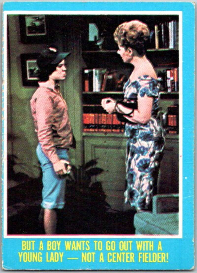 1976 Topps Happy Days #33 But a Boy Wants to Go Out V35911