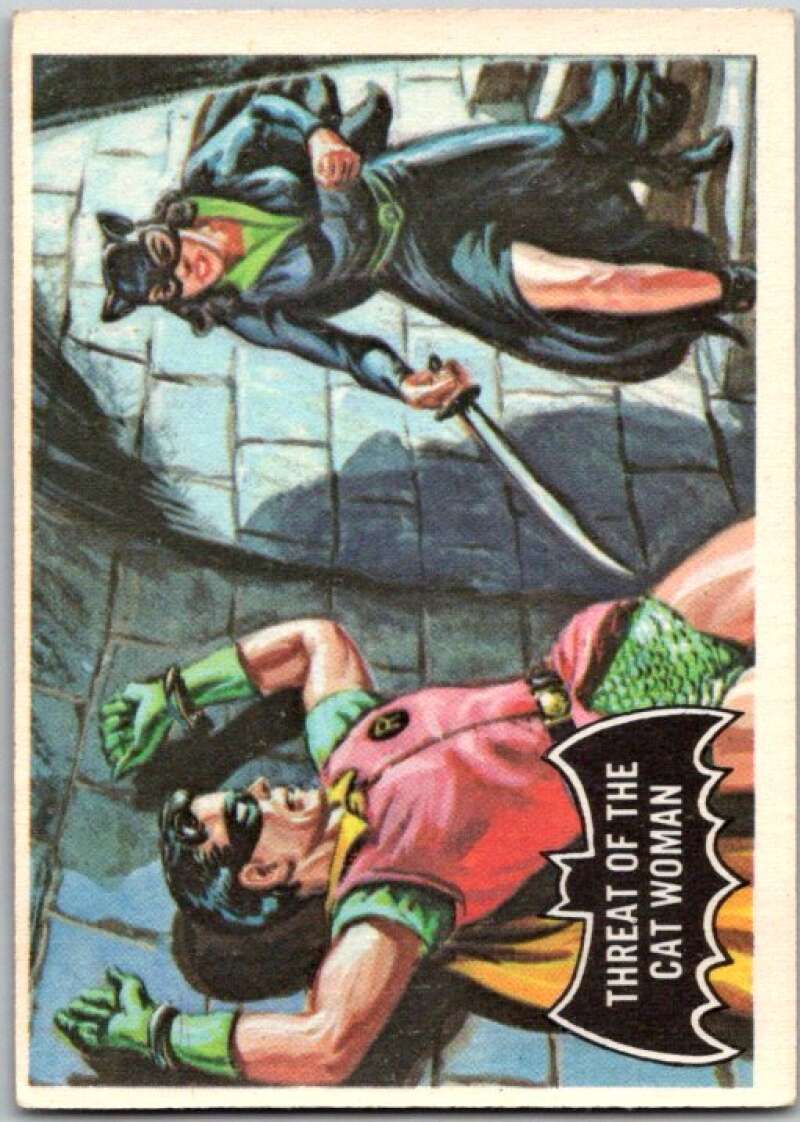 1966 Topps Batman Black Bat #31 Threat of the Cat Woman V36463
