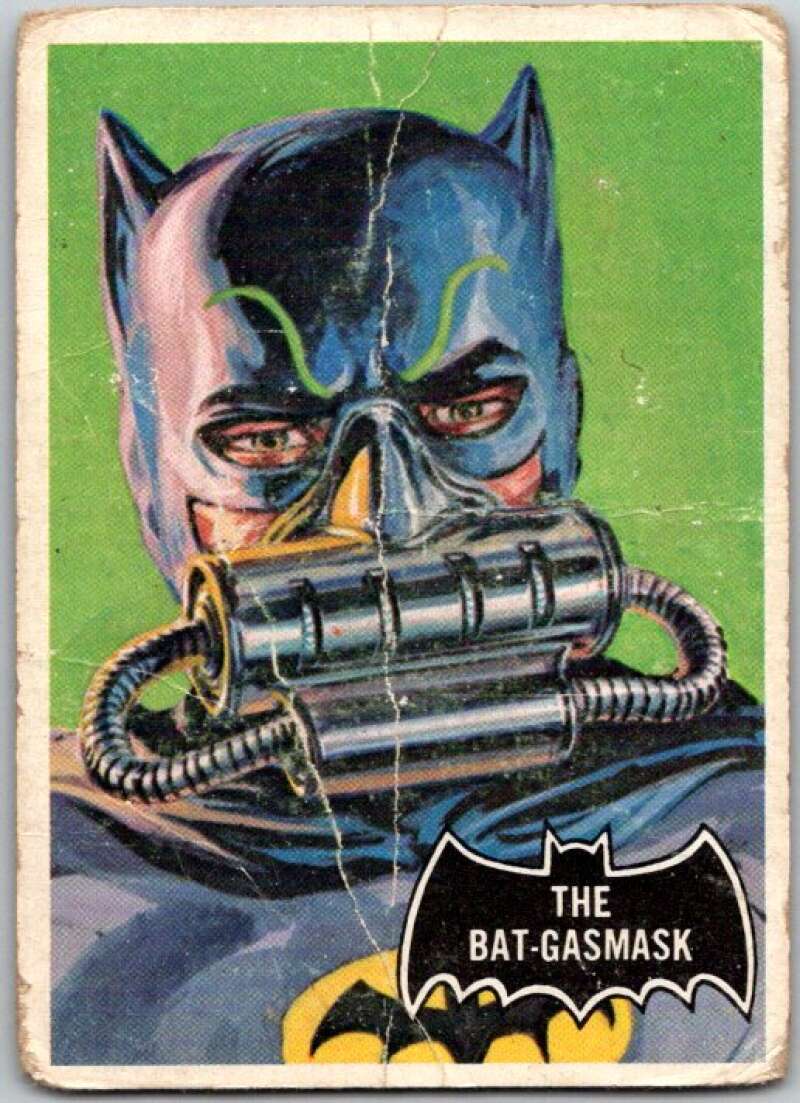 1966 Topps Batman Black Bat #43 The Bat-gasmask V36488