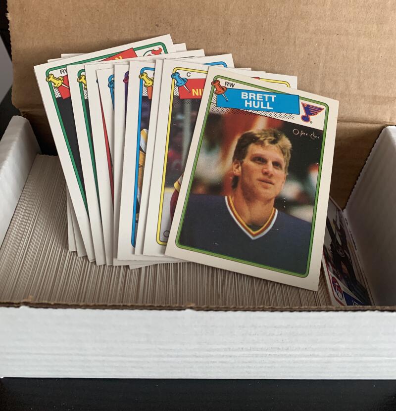 1988-89 O-Pee-Chee Complete Set 1-264 NM-Mint Hull, Roy *0189