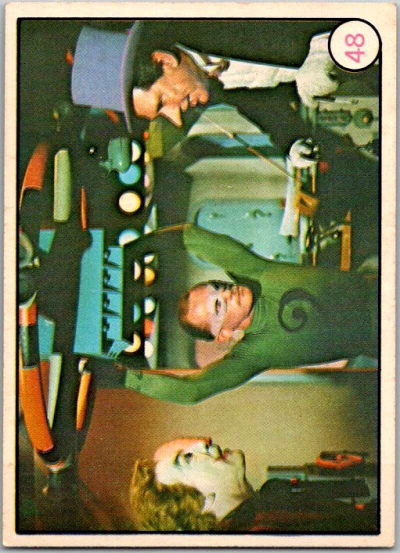 1966 Topps Batman Laffs #48 The Joker the Riddler and the Penguin V36265
