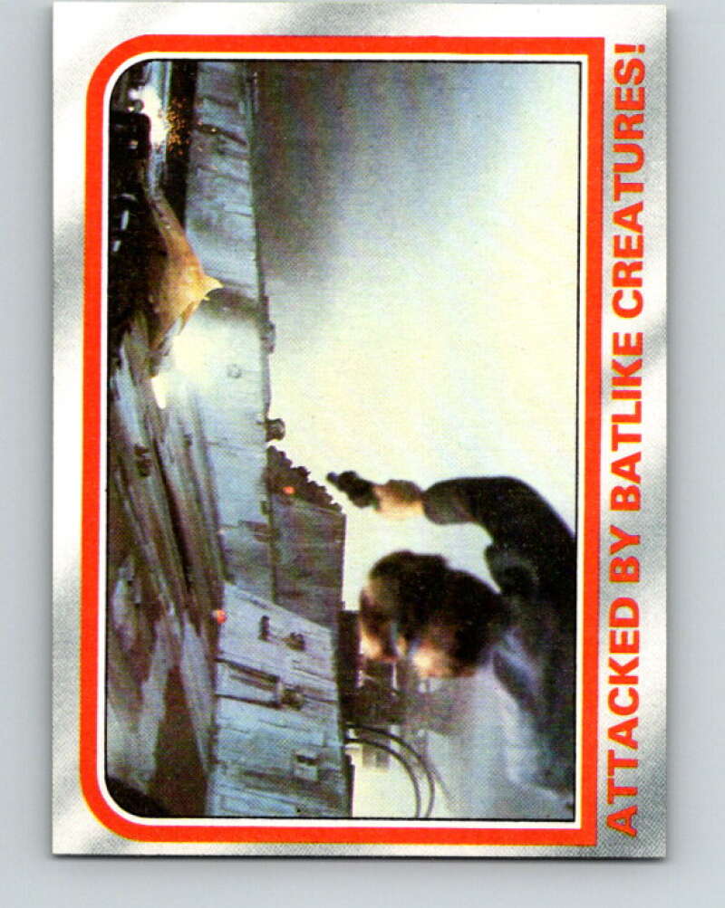 1980 Topps The Empire Strikes Back #69 Attacked by Batlike Creatures! V43443