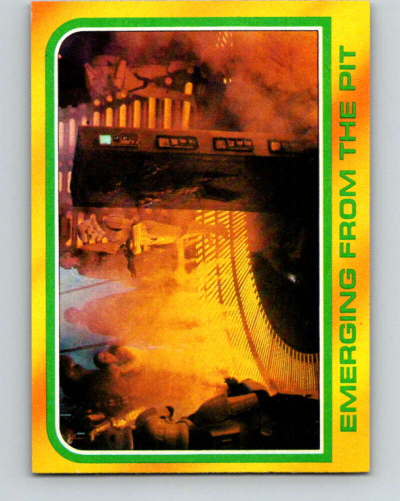 1980 Topps The Empire Strikes Back #305 Emerging from the Pit V43818