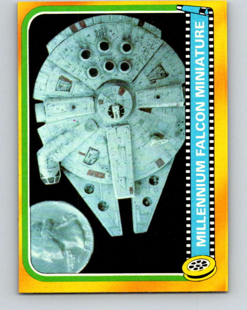 1980 Topps The Empire Strikes Back #349 Millennium Falcon Miniature V44049