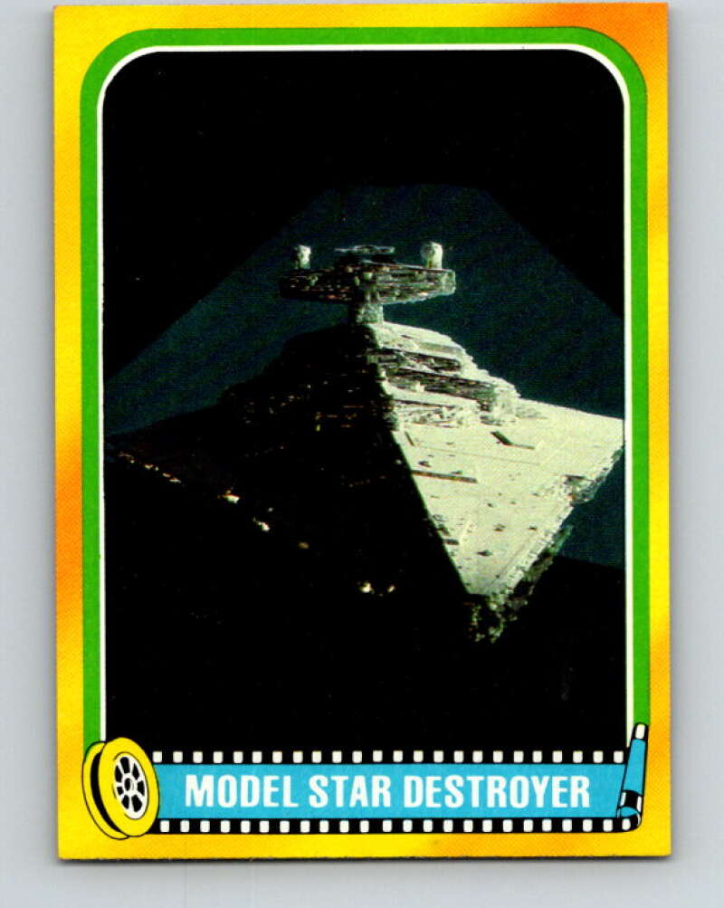 1980 Topps The Empire Strikes Back #351 Star Destroyer Model V44064