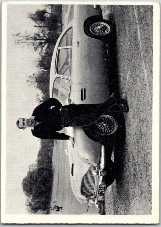 1965 James Bond Secret Agent 007 #45 The Incredible Aston-Martin V44128