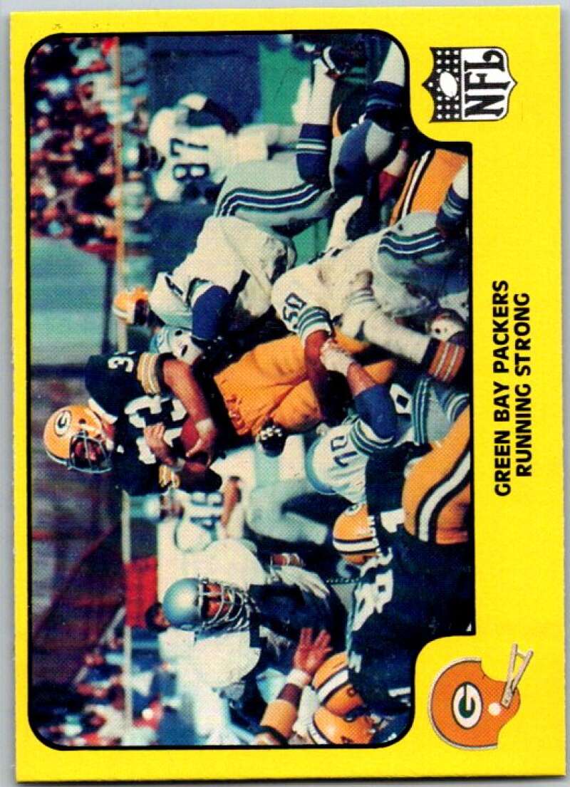 1978 Fleer Team Action # 19 Green Bay Packsers Running Strong V45231