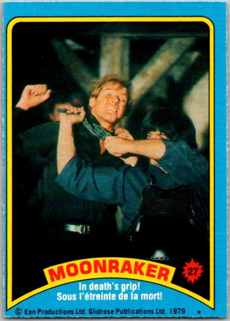 1979 Topps James Bond Moonraker #27 In death's grip V45668