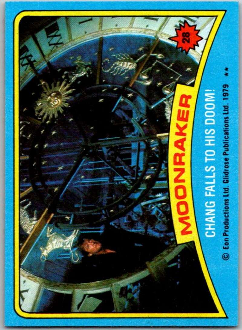 1979 Topps James Bond Moonraker #28 Chang falls to his doom V45669