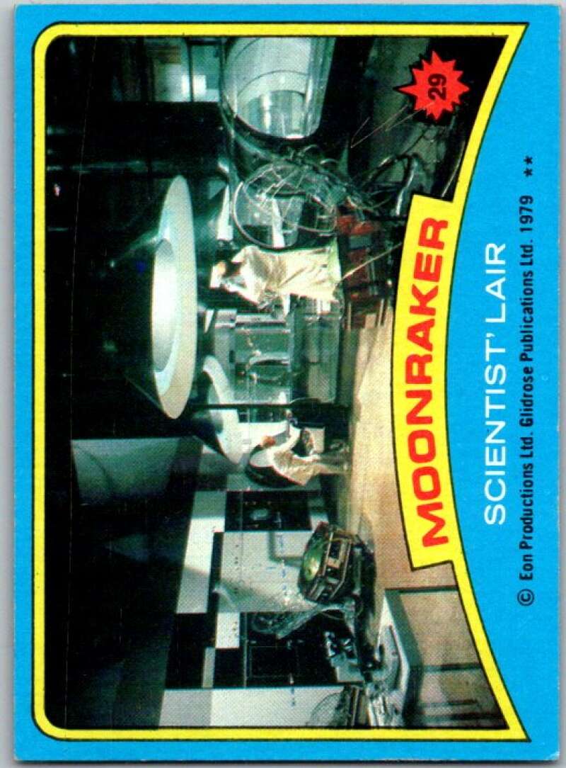 1979 Topps James Bond Moonraker #29 Scientist Lair V45671