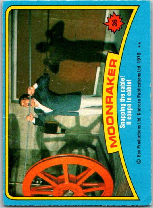 1979 Topps James Bond Moonraker #36 Snapping the cable   V45673