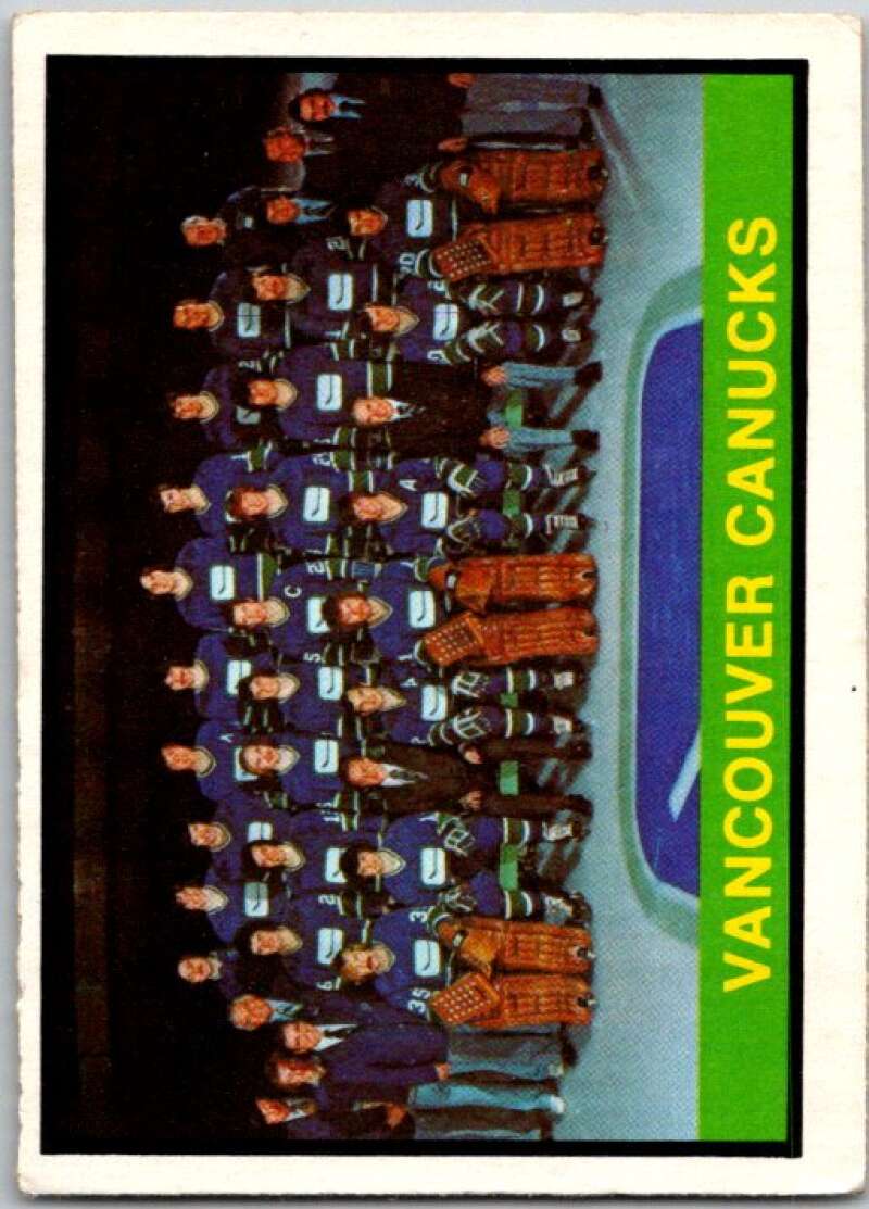 1974-75 O-Pee-Chee #322 Vancouver Canucks TC Vancouver Canucks V46433