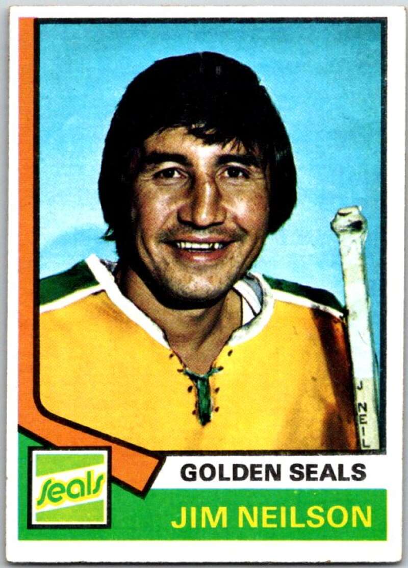 1974-75 Topps #109 Jim Neilson California Golden Seals V49008