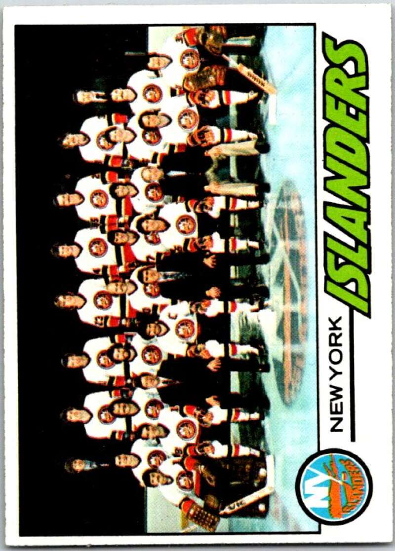 1977-78 Topps #81 New York Islanders TC New York Islanders V49289