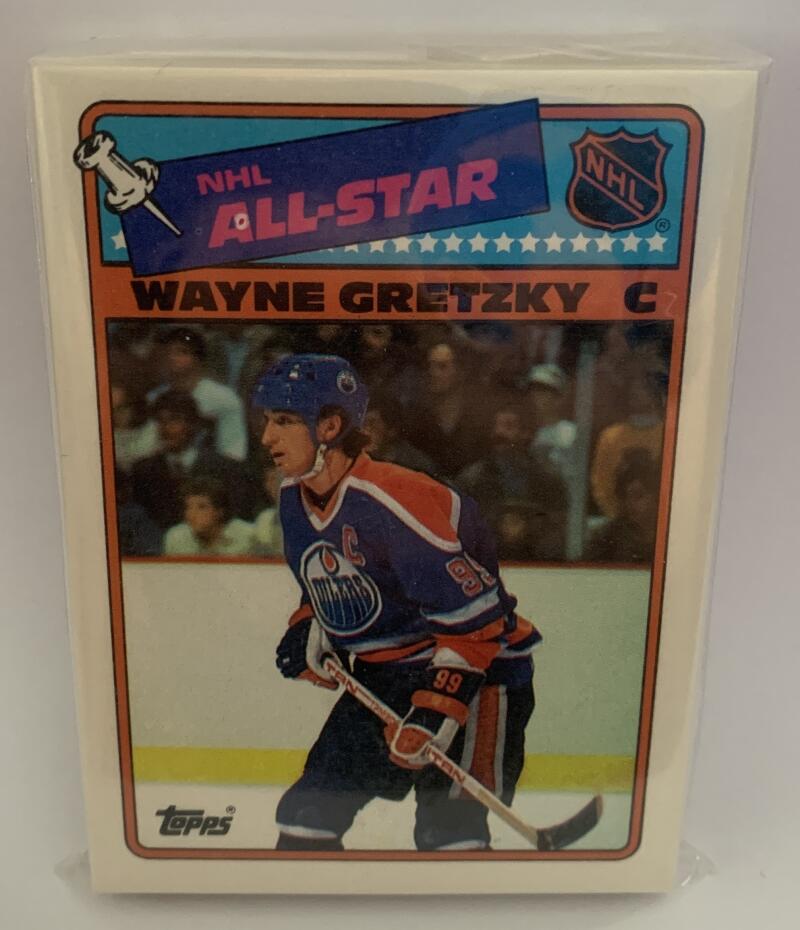 1988-89 Topps Sticker Inserts Hockey Complete Set 1-33 NM-MINT V53043 Image 1