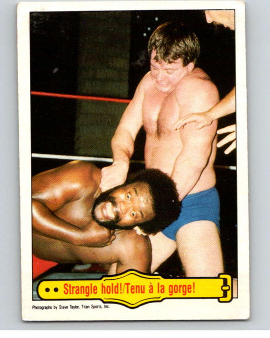 1985 O-Pee-Chee WWF #40 Strangle Hold!   V65742 Image 1