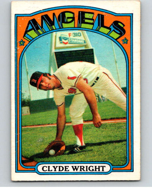 1972 O-Pee-Chee Baseball #55 Clyde Wright  California Angels  V66097 Image 1