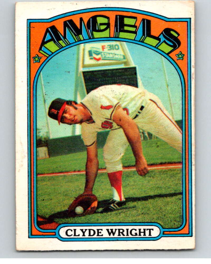 1972 O-Pee-Chee Baseball #55 Clyde Wright California Angels V66098 Image 1