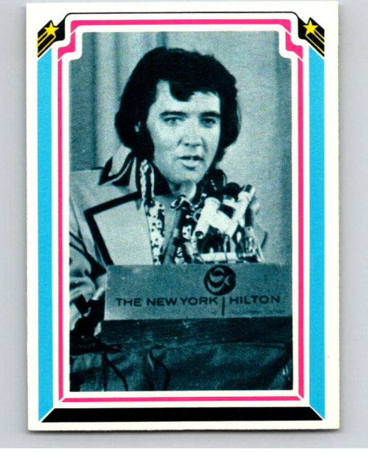 1978 Donruss Elvis Presley #3 Elvis introduced famous wiggle  V67762 Image 1
