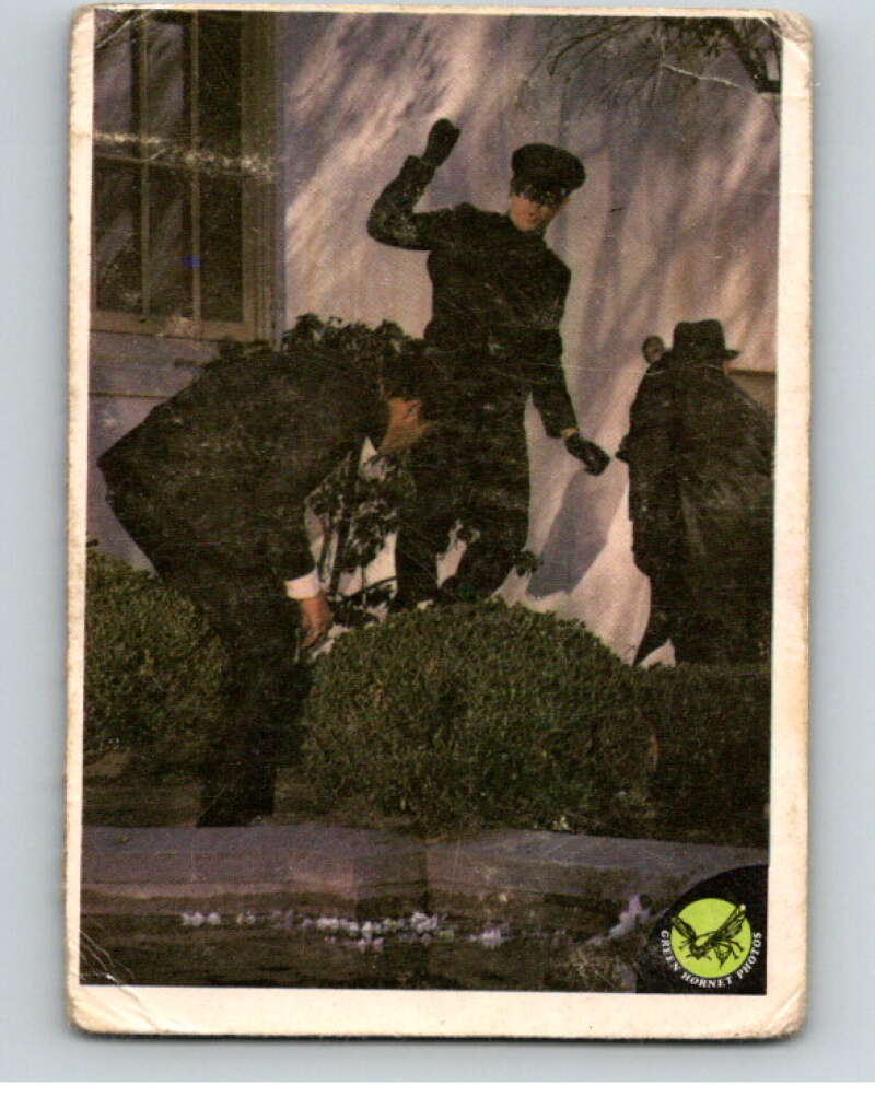 1966 Donruss The Green Hornet #27 Kato/springing into action.. V68641 Image 1