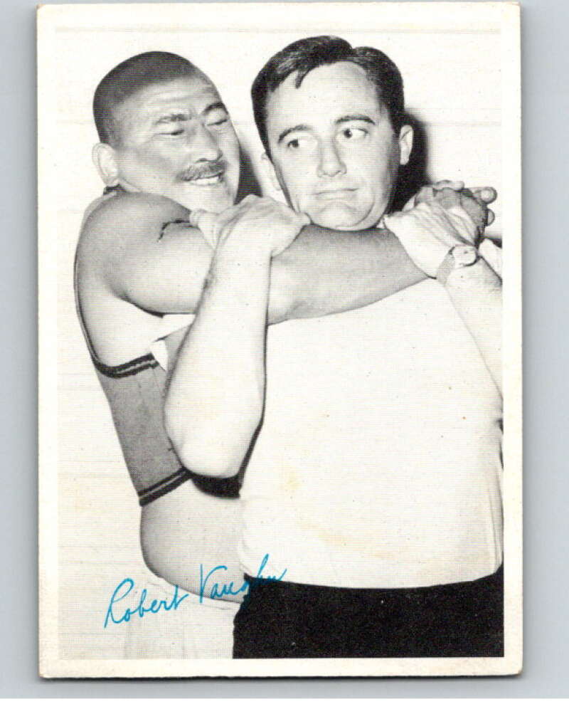 1965 Topps Man From Uncle #40 Napolean Solo being.. V68696 Image 1