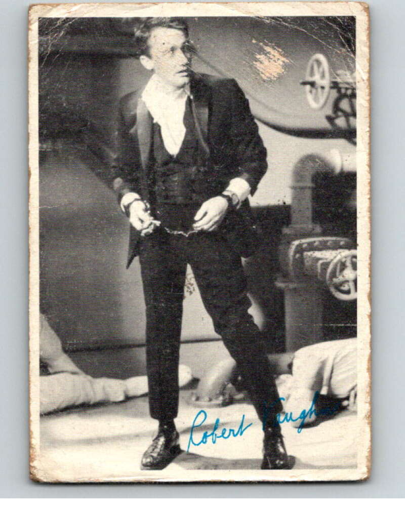 1965 Topps Man From Uncle #52 Napolean Solo in handcuffs V68699 Image 1