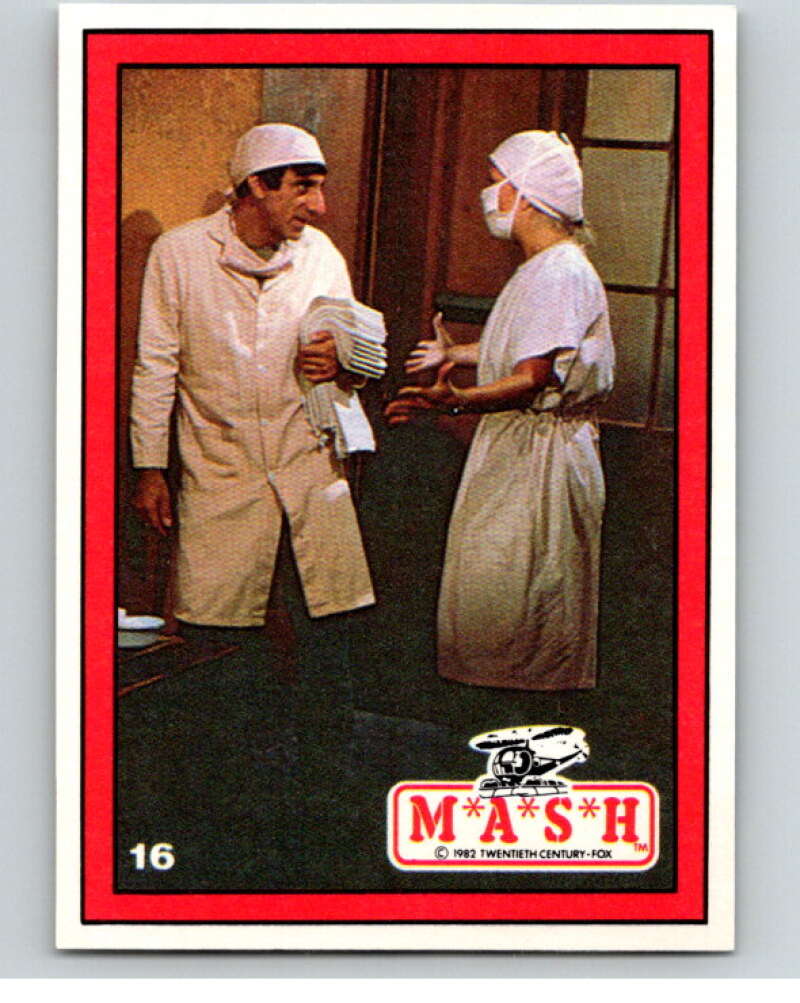 1982 Donruss Mash #16 Klinger and Margaret V69150 Image 1