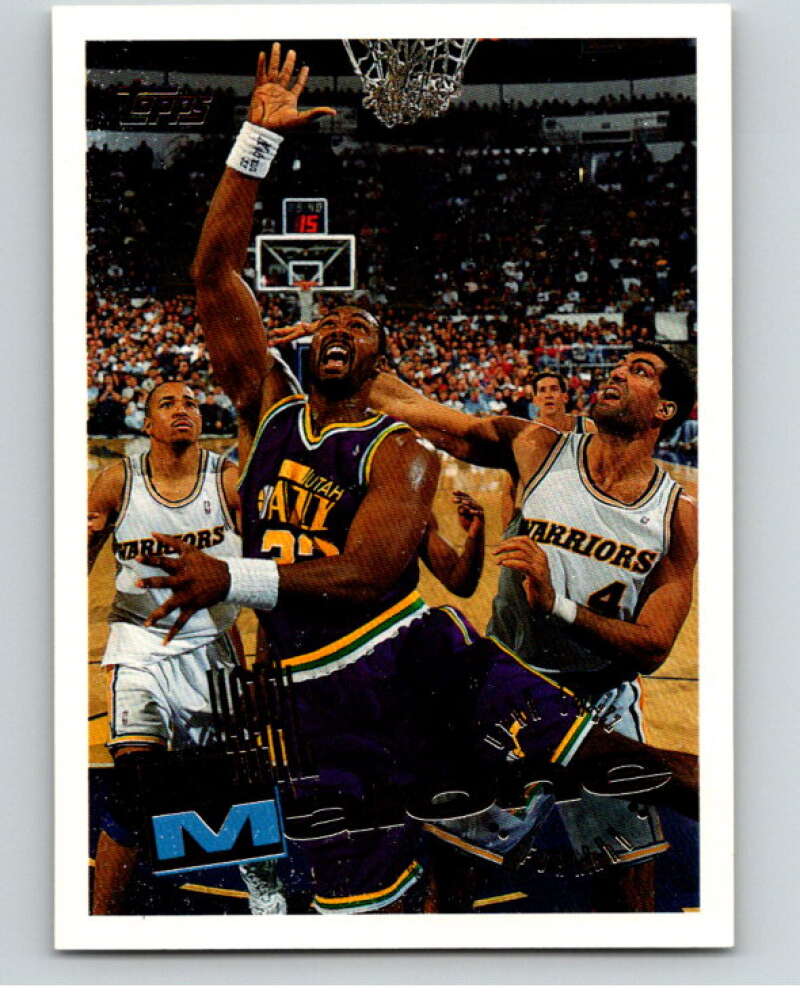 1995-96 Topps NBA #32 Karl Malone Utah Jazz V70019 Image 1